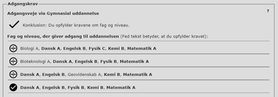 På billedet ses et eksempel på, hvordan det ser ud, når du opfylder kravene om fag og niveau, herunder markering med flueben.
