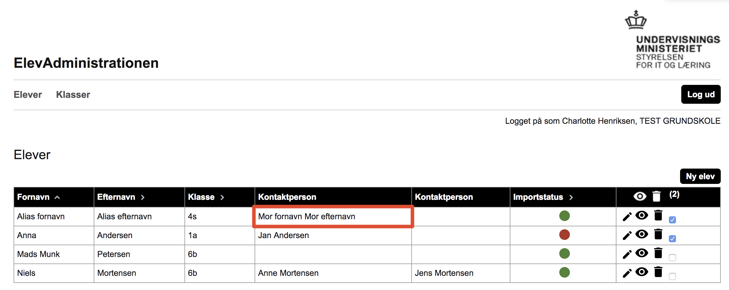 Billedet viser hvordan en navnebeskyttet kontaktperson fremstår i ElevAdministrationen.