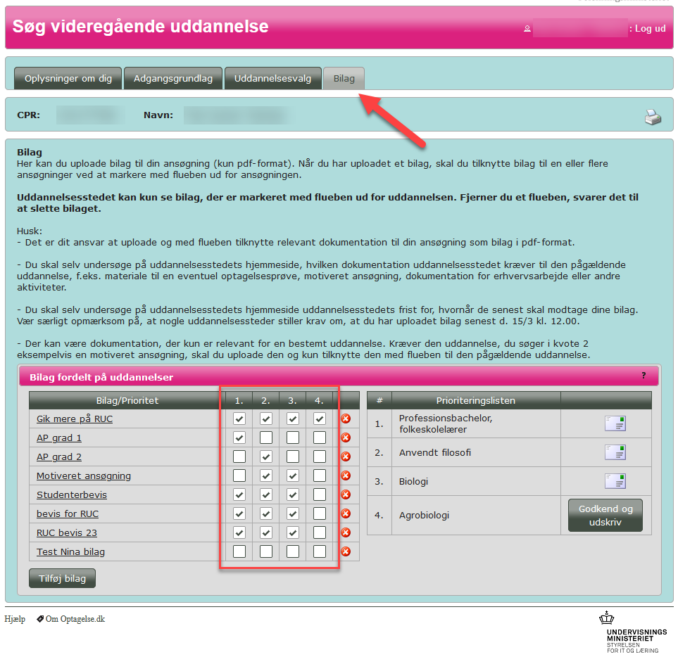 På billedet ses Bilagsfanen inklusiv overskriften Bilag fordelt på uddannelser, hvorunder du finder dine bilag og boksene til markering med flueben.